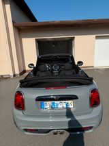 MINI Cooper S Cabrio Cooper S F57 - MINI Cooper S Cabrio: Automatik
