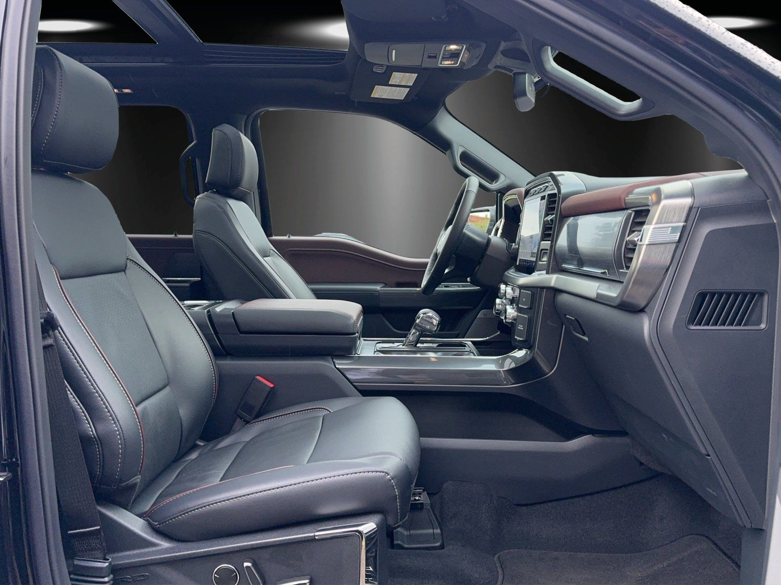 Fahrzeugabbildung Ford F-150 Lariat BLACK 4x4 NAVI/AHK/360°/PANORAMA