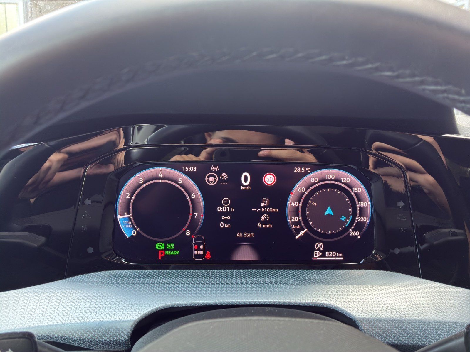 Fahrzeugabbildung Volkswagen Golf VIII Variant 1.5 eTSI W Goal AHK,Kamera,LM