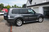 Mitsubishi Pajero 3,2 DI-D 4WD Top Automatik Top - Mitsubishi Pajero in Bonn