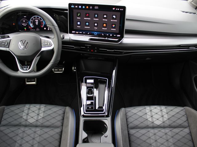 Golf VIII Variant 2,0 TSI 4Motion* R-Line*AHK