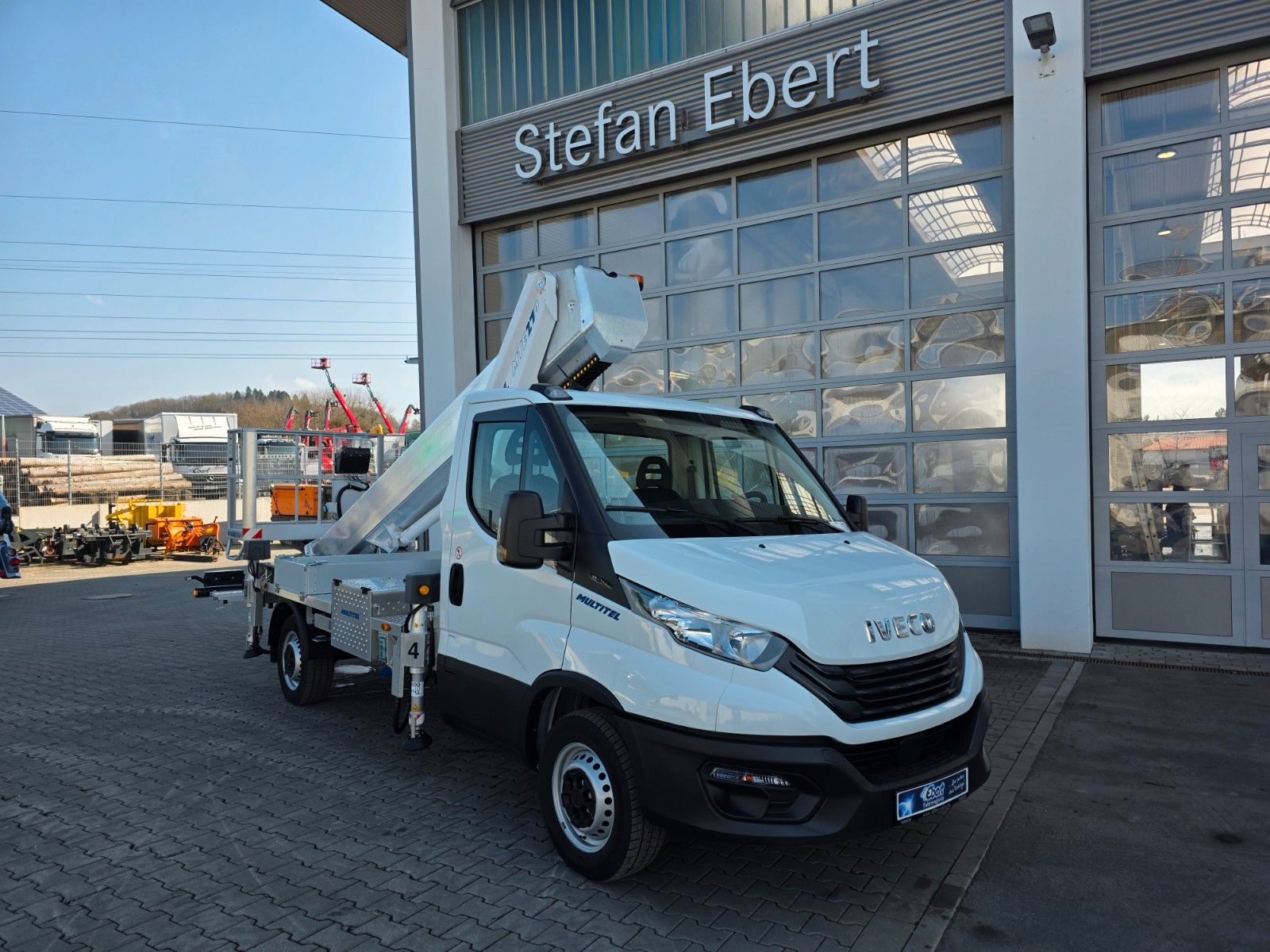 Fahrzeugabbildung Iveco Daily 35S14 *MULTITEL MTE 270*27Meter*