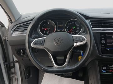 Volkswagen Tiguan - 10