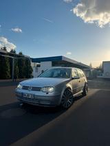 Volkswagen Golf 4 2.3 V5 Highline , Recaro , PDC , Xe... - Volkswagen: Recaro