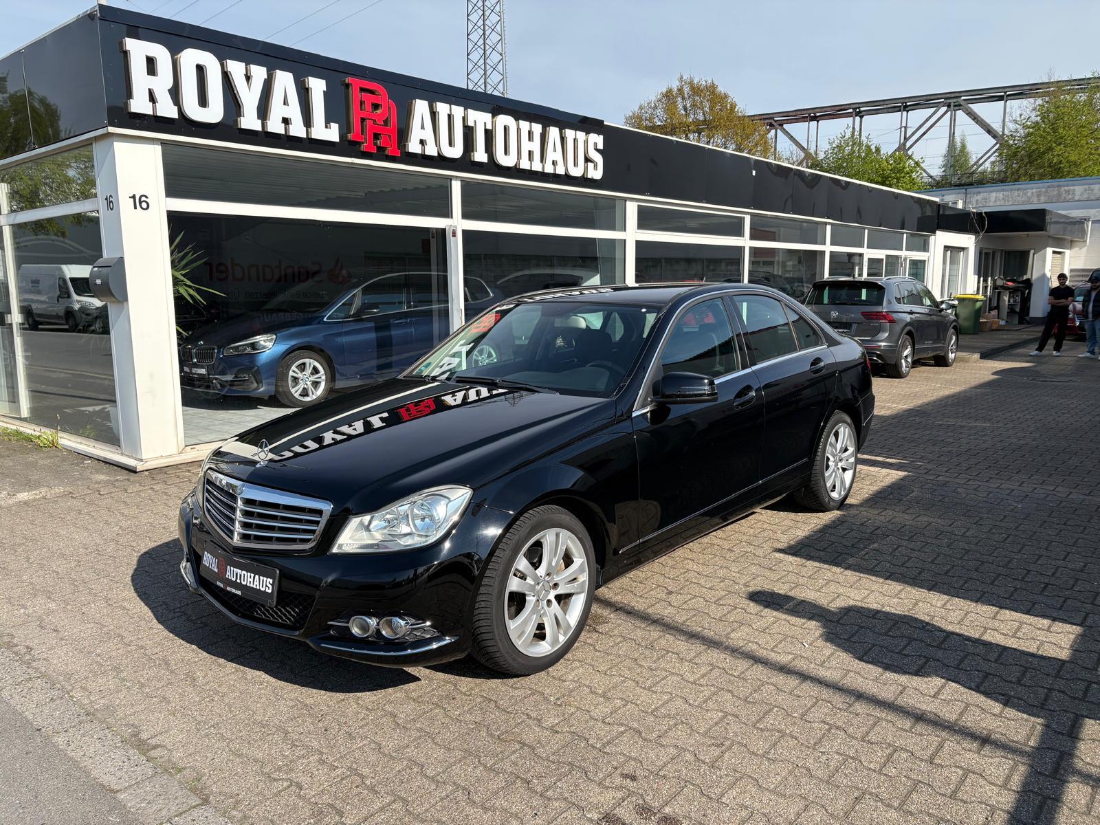 Mercedes-Benz C 200 CGI BlueEfficiency 7G-TRONIC "Elegance"