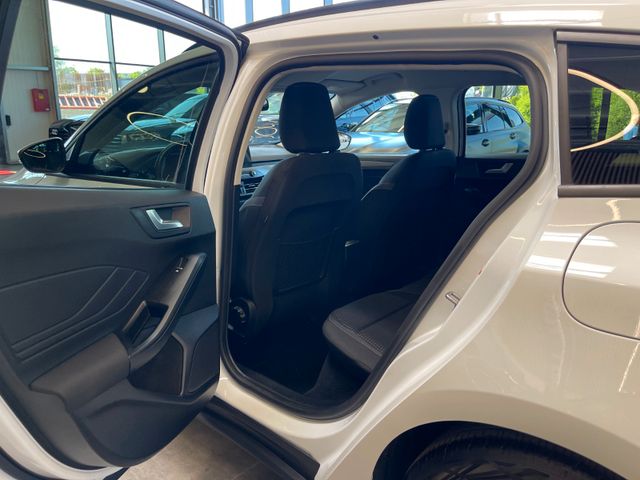 Ford Focus Turnier Cool & Connect 1.5 TDCi*NAVI*LED*