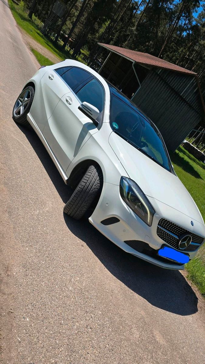 MERCEDES-BENZ A 180