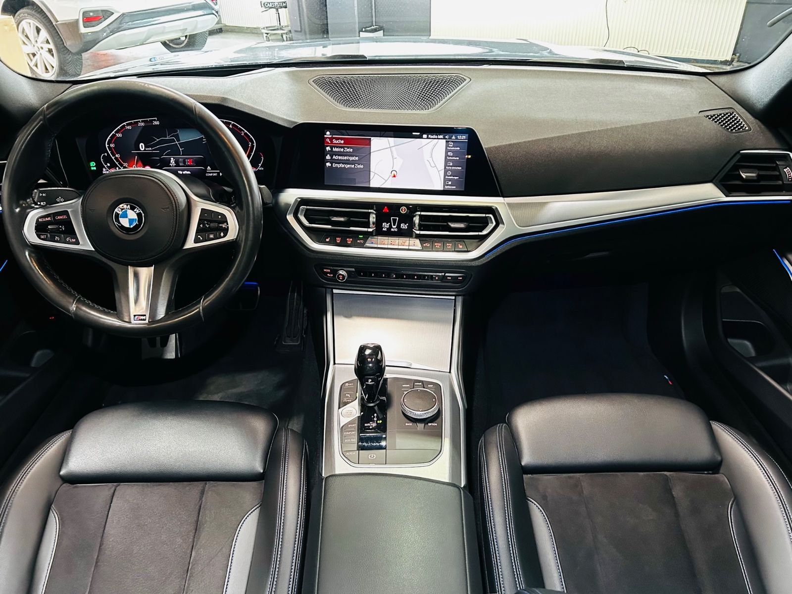 BMW 320 d M Sport *Laser*Head-Up*Alcantara*El.Ahk* foto 24