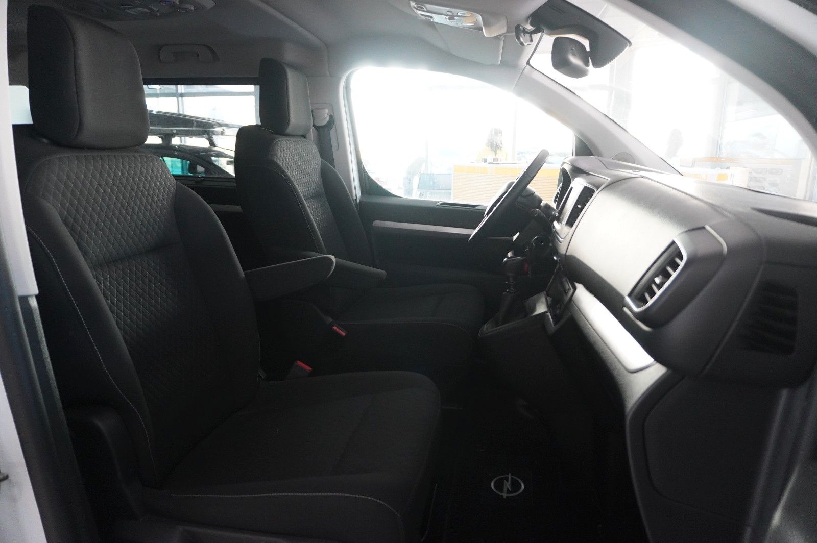 Fahrzeugabbildung Opel Zafira Life 2.0D EDITION "M" NAVI/KAMERA/HUD/AHK