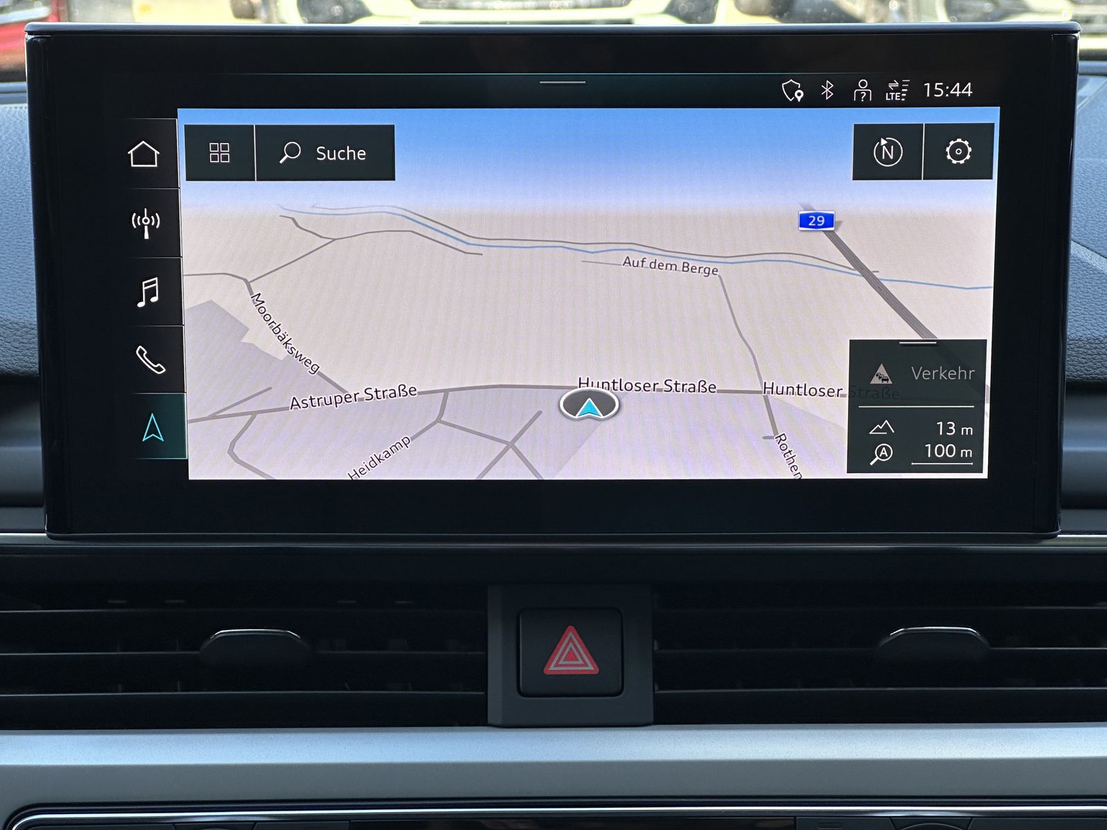 Fahrzeugabbildung Audi A4 Avant 35 TDI S-Line Aut. NAV+LED+KAM+PANO+1HD