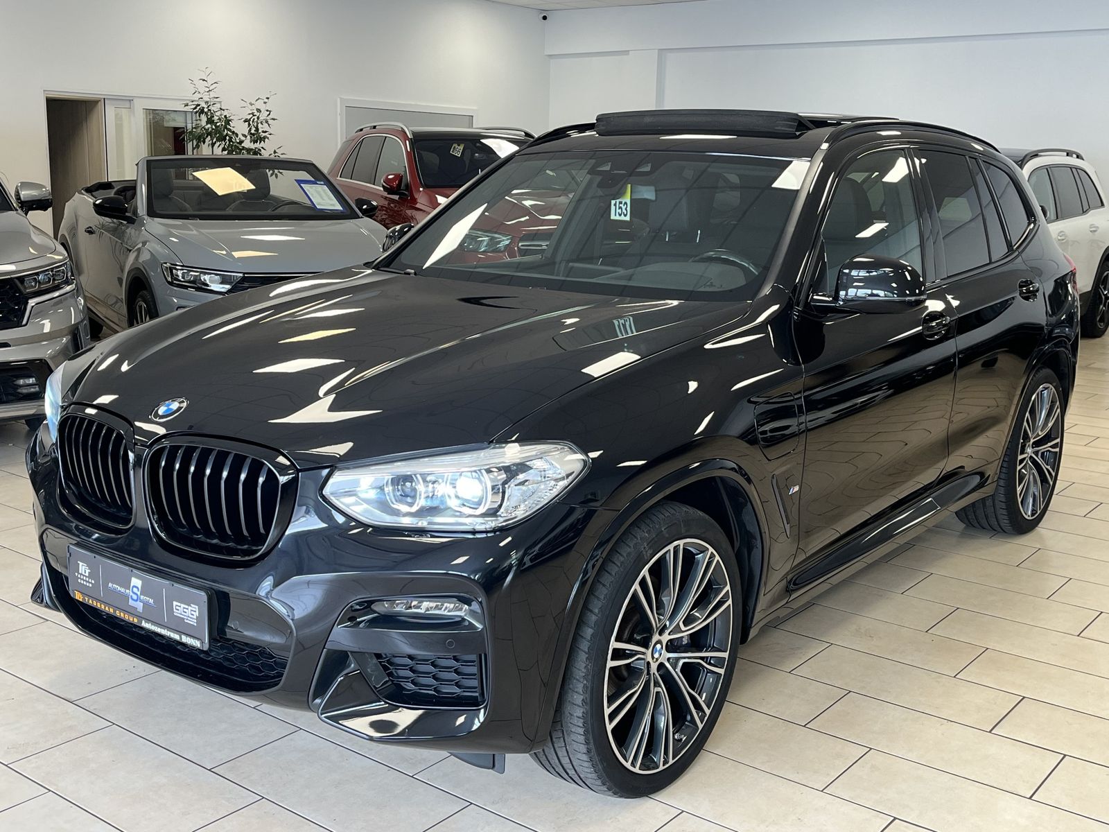 BMW X3 xDrive 30e M-Paket*Pano*Leder*HUD*Innovations