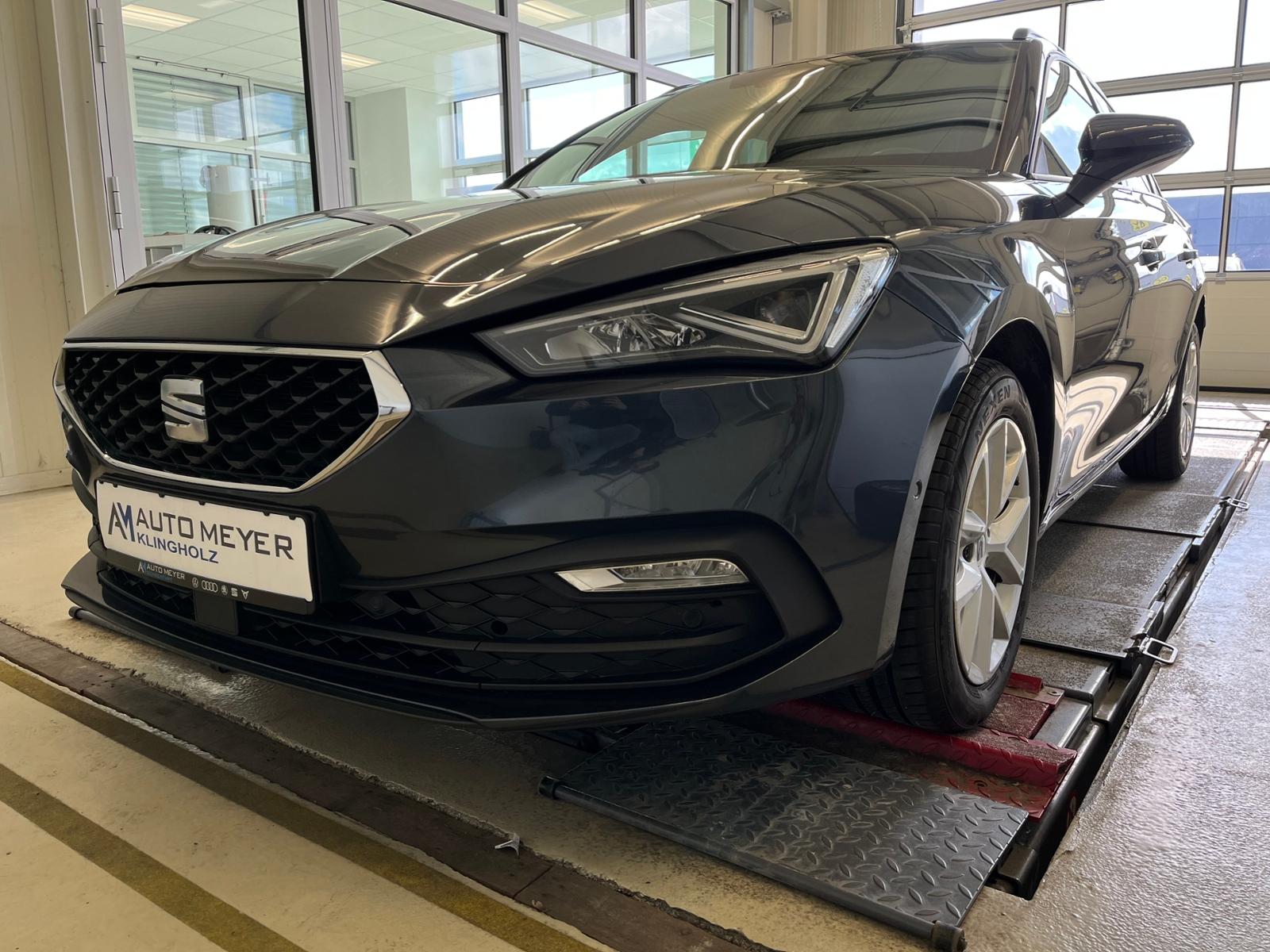 Seat Leon SP STYLE 2.0 TDI DSG Navi LED Kamera Keyles