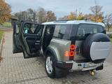 Land Rover Defender 2.0 D240 S 110 S - Land Rover Defender: Automatik