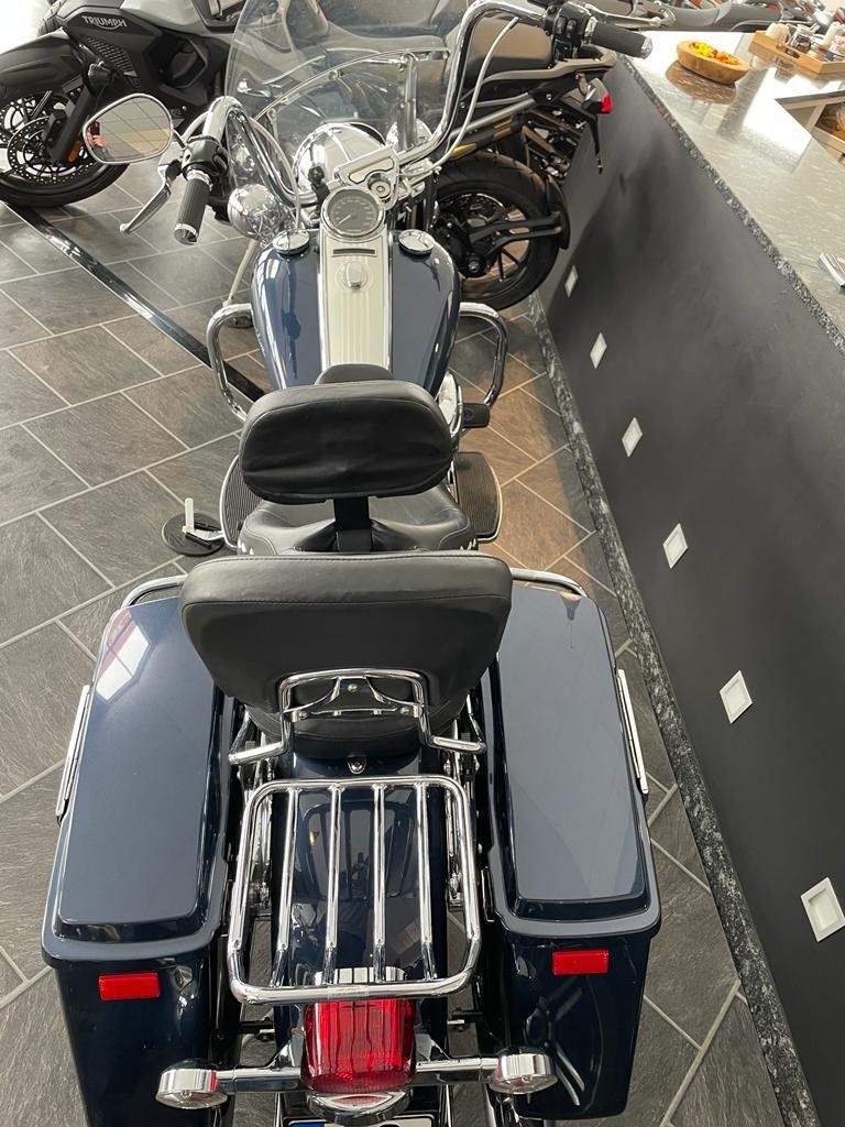 Fahrzeugabbildung Harley-Davidson Touring Road King FLHR sofort Verfügbar