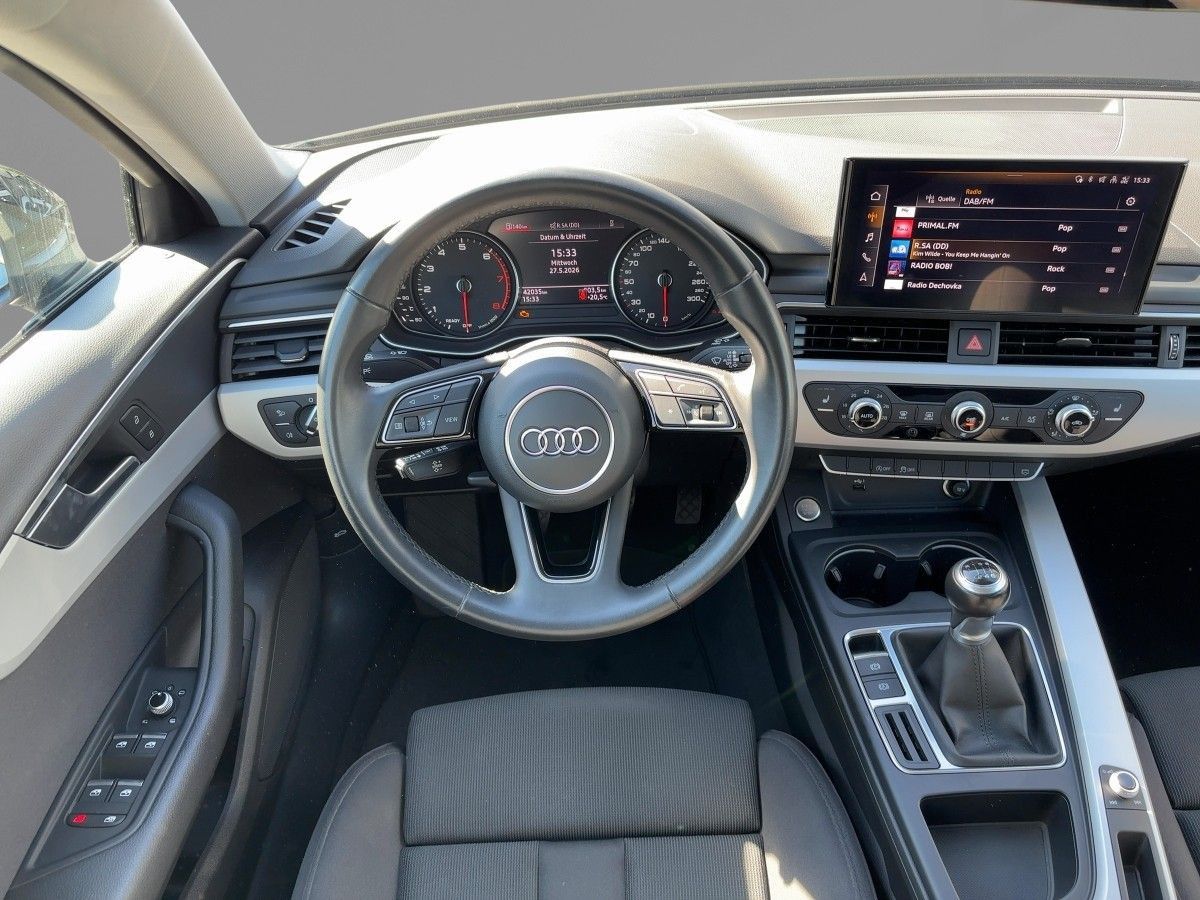 Audi A4 - Bild 11