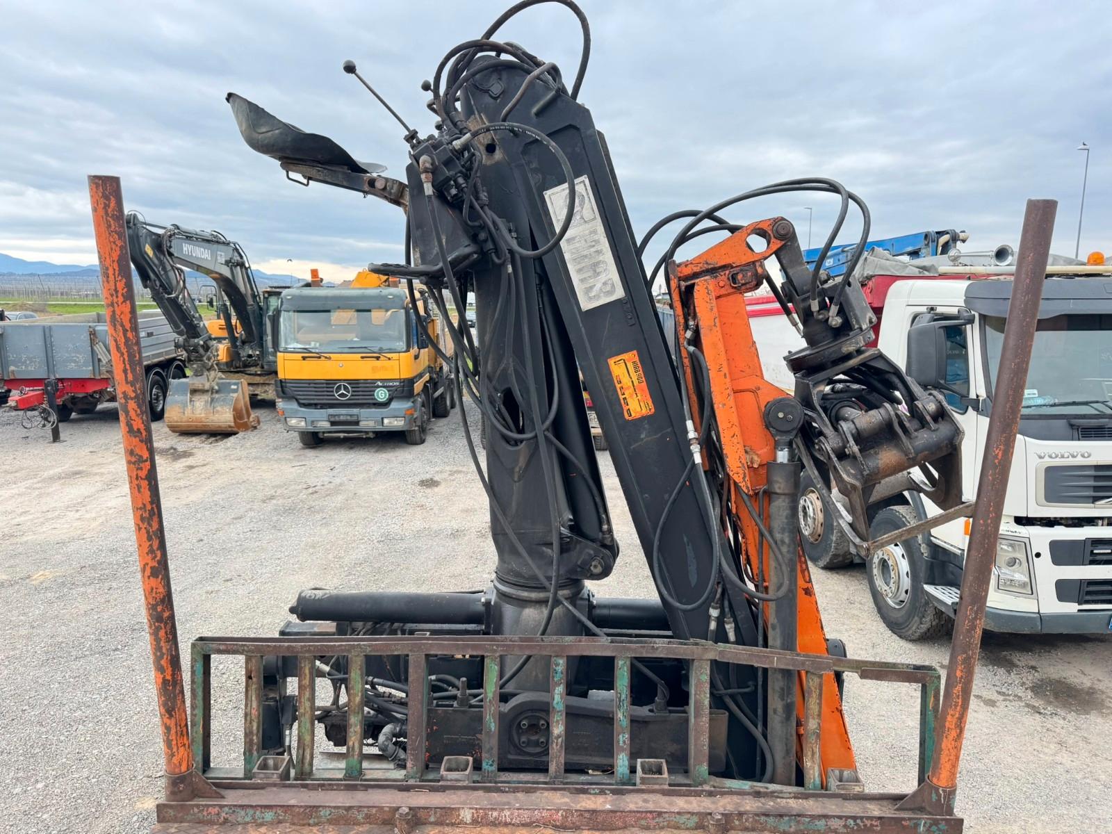 Other HIAB 900 CRANE + REMOTE CONTROL