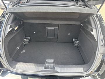 Bild 9 Opel Astra GS AT8/NAVI/SHZ+LHZ/PDC vo+hi+360Cam