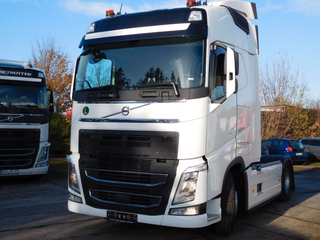 Volvo FH - 4 500 Globetrotter , Standard , Standklima