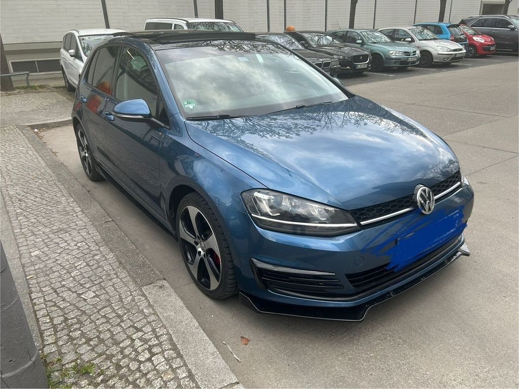 Image of Volkswagen Golf