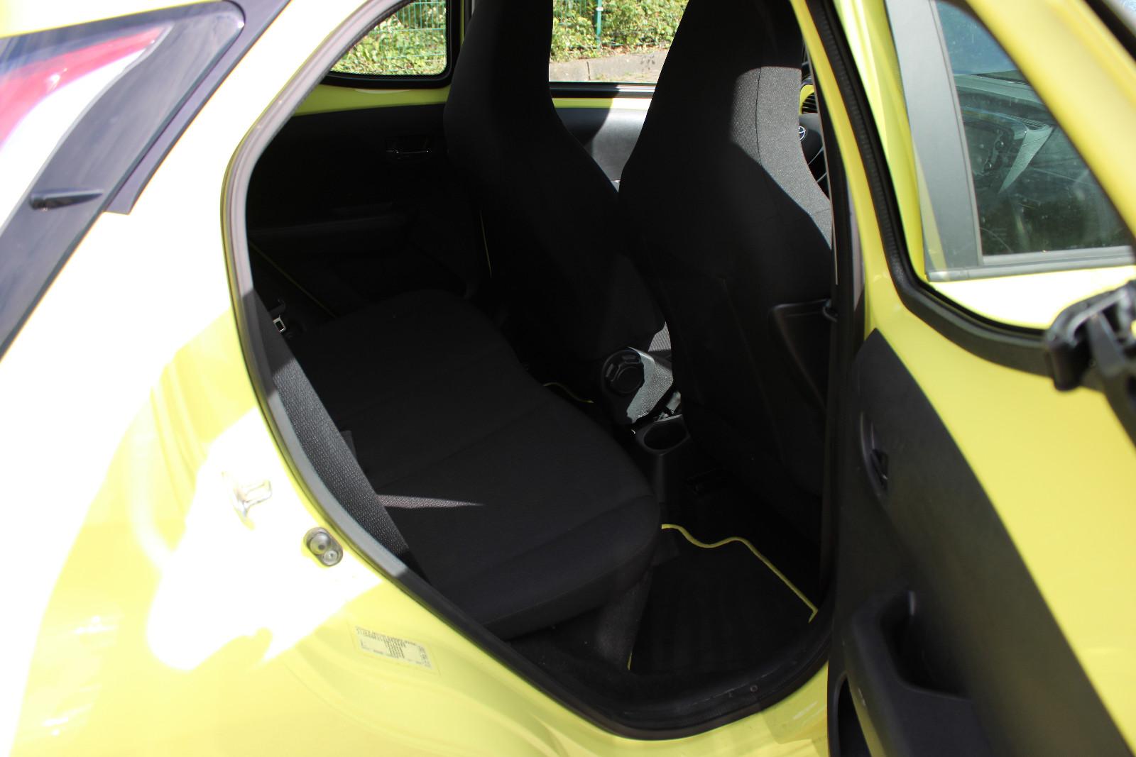 Toyota Aygo AYGO x-cite 4Türer+Kamera+MFL