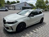BMW  M135 xDrive Serviceincl, Pan,HeadUp, Winterrad - BMW M135 aus 2022