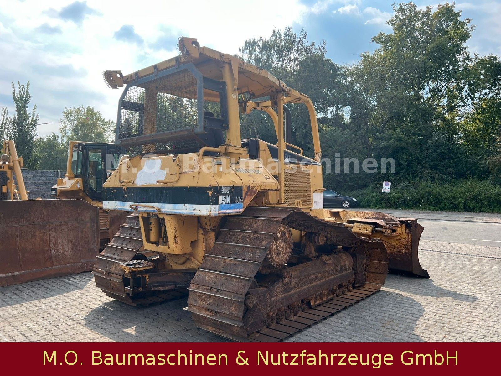 Fahrzeugabbildung CAT Caterpillar D 5 N LGP
