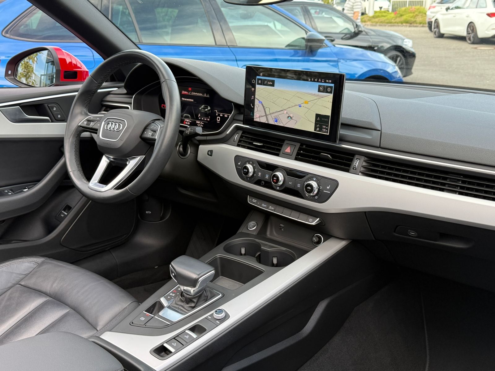 Fahrzeugabbildung Audi A5 Cabrio advanced 40 TFSI S tronic NAVI LEDER