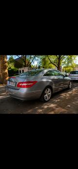 Mercedes-Benz E 350 Coupé E 350 CGI BlueEFFICIENCY Avantgarde - Mercedes-Benz E 350 in Hagen