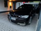 BMW 335i E91 N54 M Paket Individualfarbe L... - BMW 335 Kombi 335i m paket mit Benzin-Antrieb