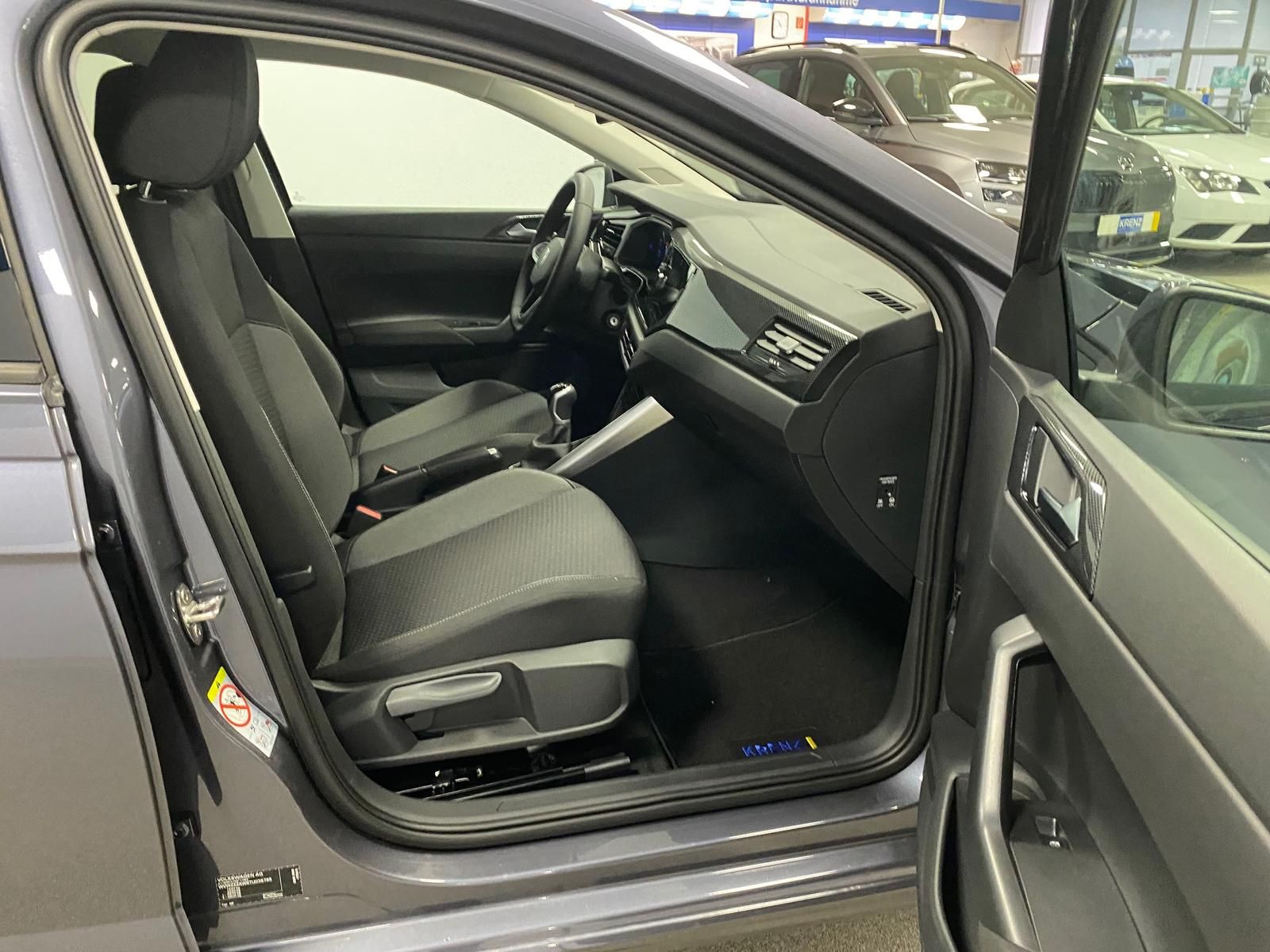 Fahrzeugabbildung Volkswagen Polo 1.0 TSI Life Android Auto+APP+PDC+KAMERA+SI