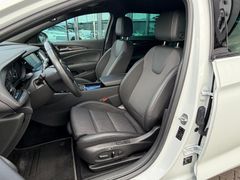 Fahrzeugabbildung Opel Insignia B Sports Tourer Elegance *SHZ*HUD*LED*