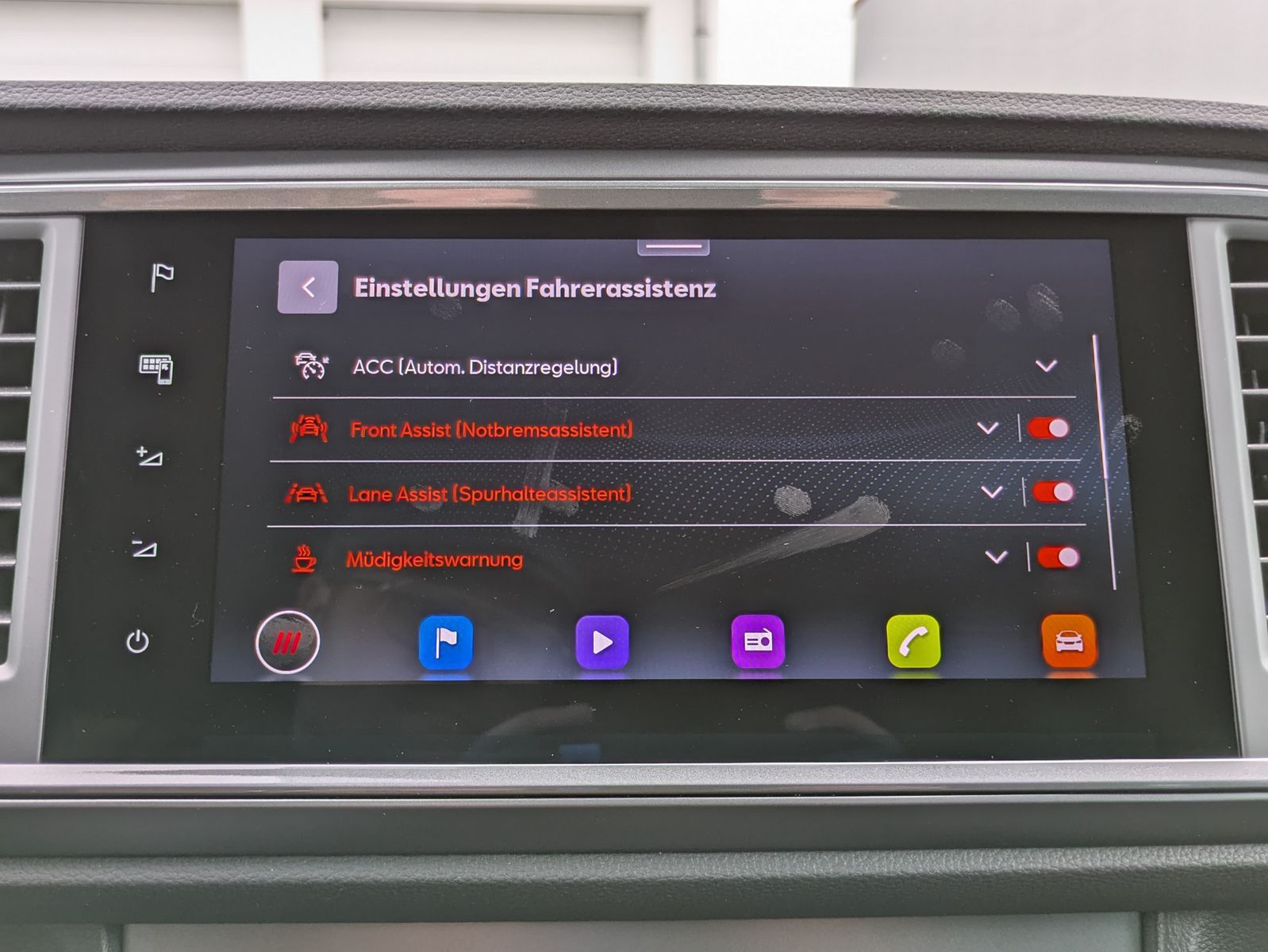 Fahrzeugabbildung CUPRA Ateca 1.5 TSI DSG AHK*LED*ACC*APP*KAMERA*19"