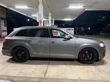 Audi SQ7 4.0 TDI V8  Vollausstattung  7-Sitzer - Audi SQ7 von privat