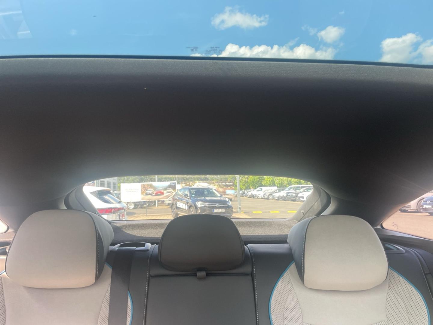 Volkswagen ID.7 Pro 210 kW IQ.LIGHT SmartPano 360° belSitz