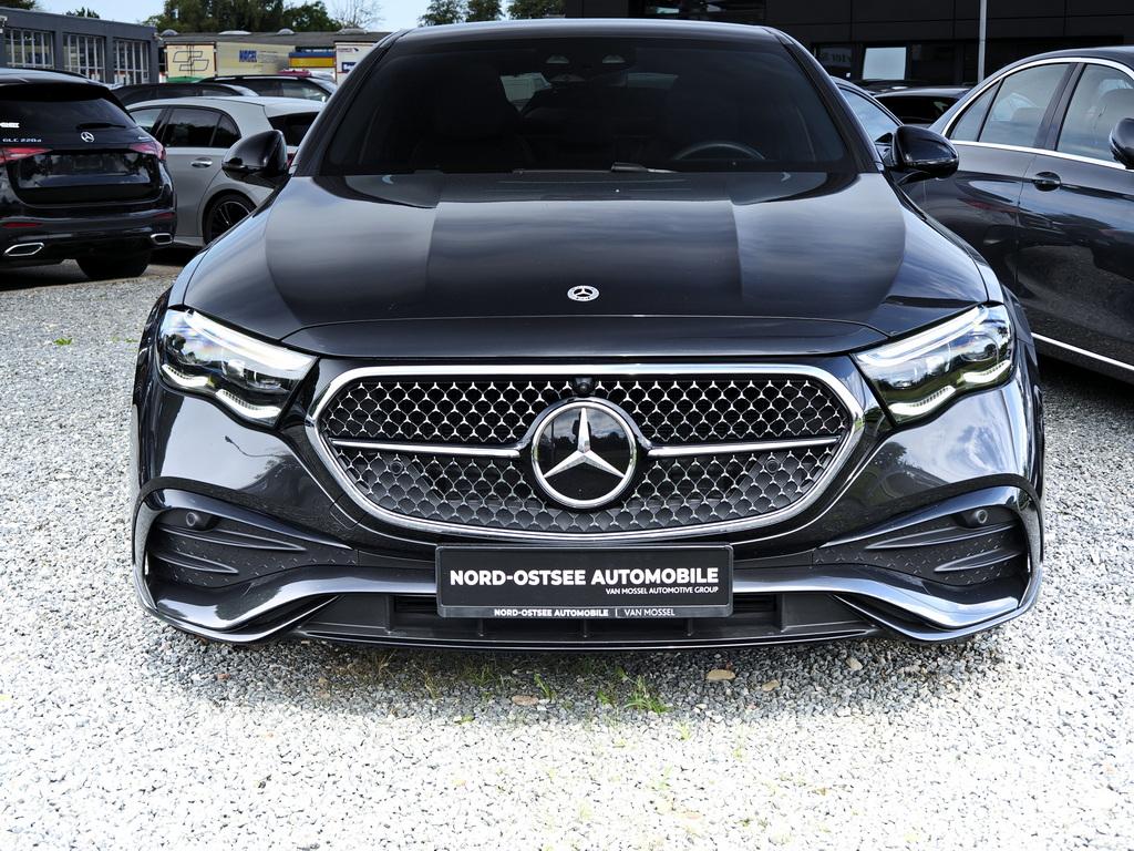 Mercedes-Benz E 200 AMG NIGHT SHZ DISTRONIC PONORAMA 360°