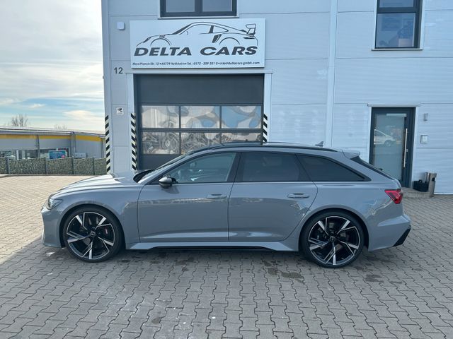 Audi RS 6 Av. 4.0 quattro/Pano/DynamickPak/23"schwarz