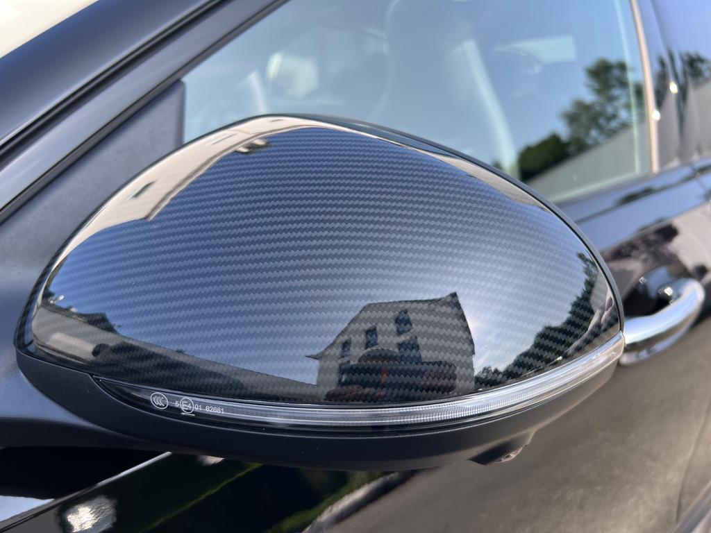 Mercedes-Benz C 63 AMG