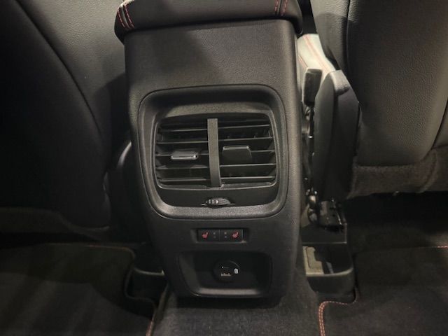 Fahrzeugabbildung Ford Kuga 2.5 PHEV ST-Line X Navi Digitales Cockpit S