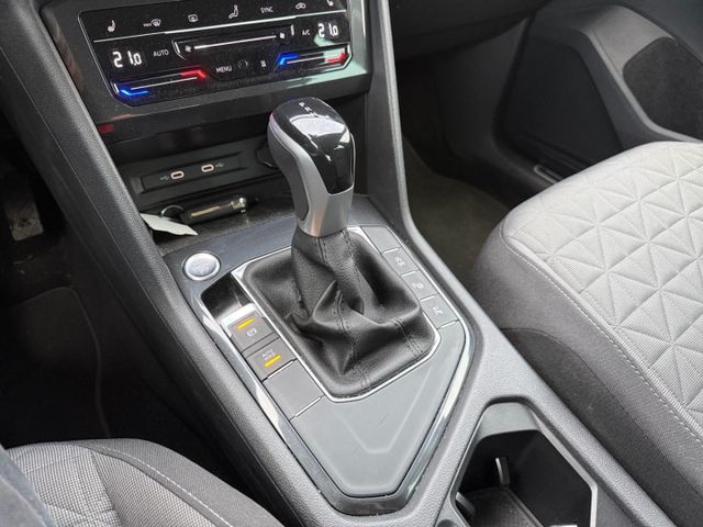 Tiguan Life 1.5 TSI Navi 360 Kamera ACC CarPlay
