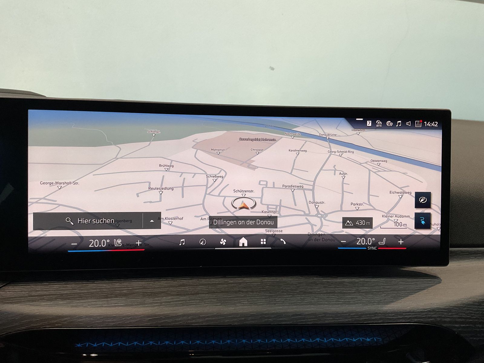Fahrzeugabbildung BMW i4 xDrive40 *AHK *Glasdach *M Sportpaket pro