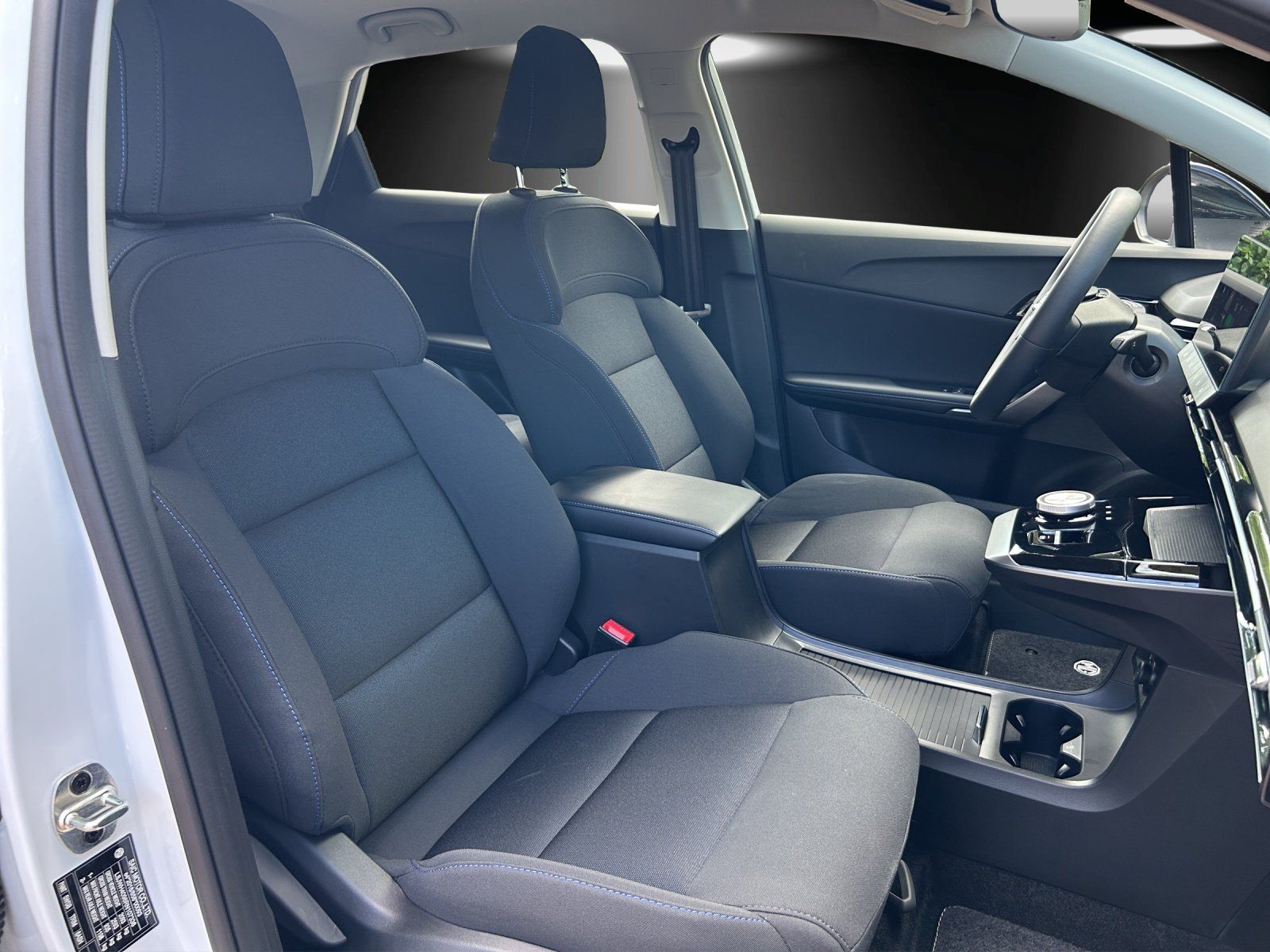 Fahrzeugabbildung MG MG4 Electric STANDARD