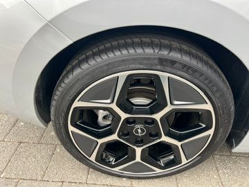 Opel Astra 5tg 1.2 T 100kW Hybrid GS eDCT Panodach