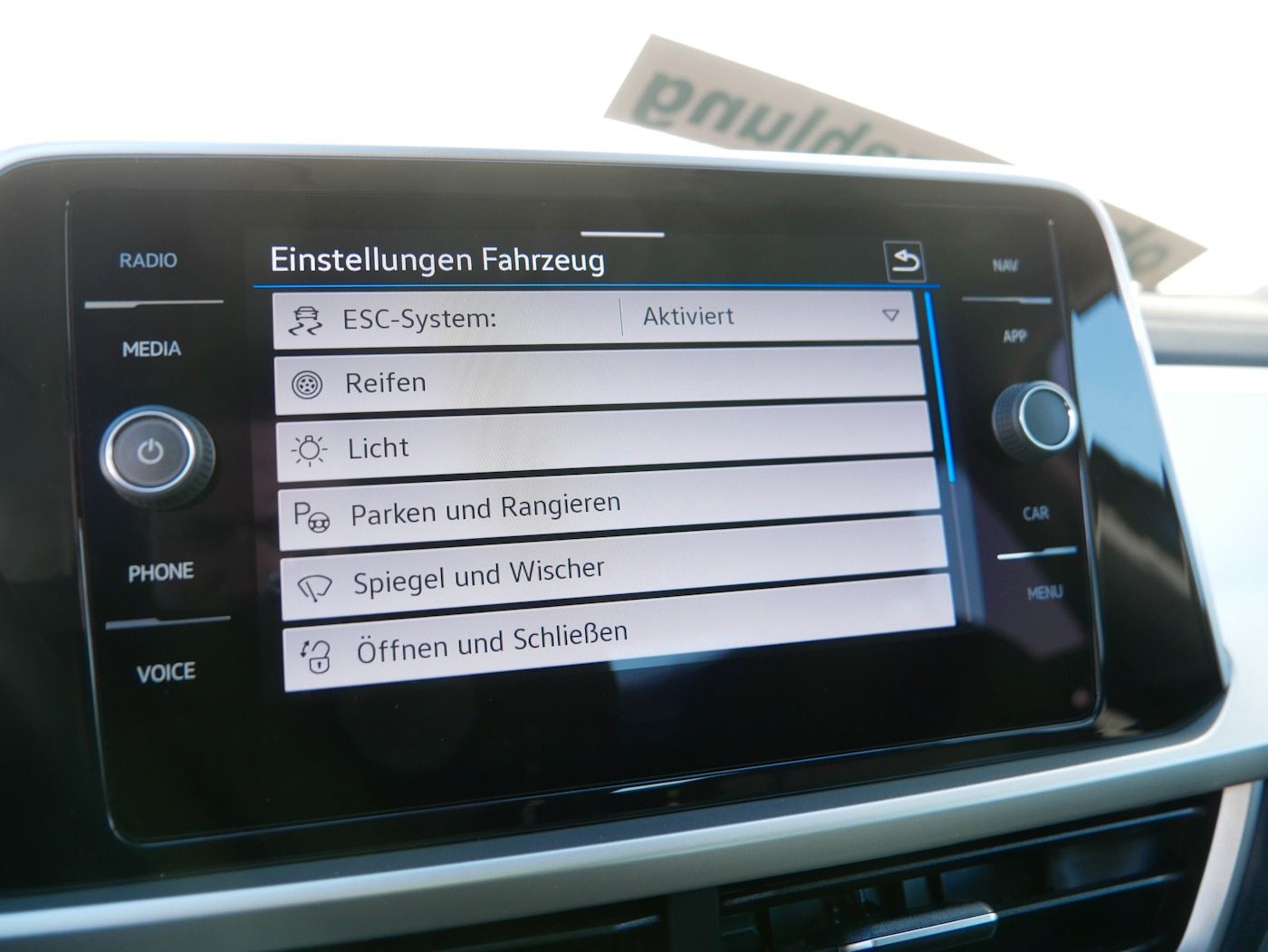 Fahrzeugabbildung Volkswagen T-Roc 1.0 TSI MOVE NEU38T AHK Standheiz ACC SHZ