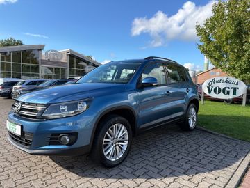 Volkswagen Tiguan - 1