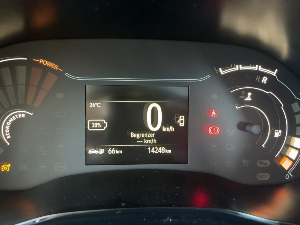 Dacia Spring - Bild 17