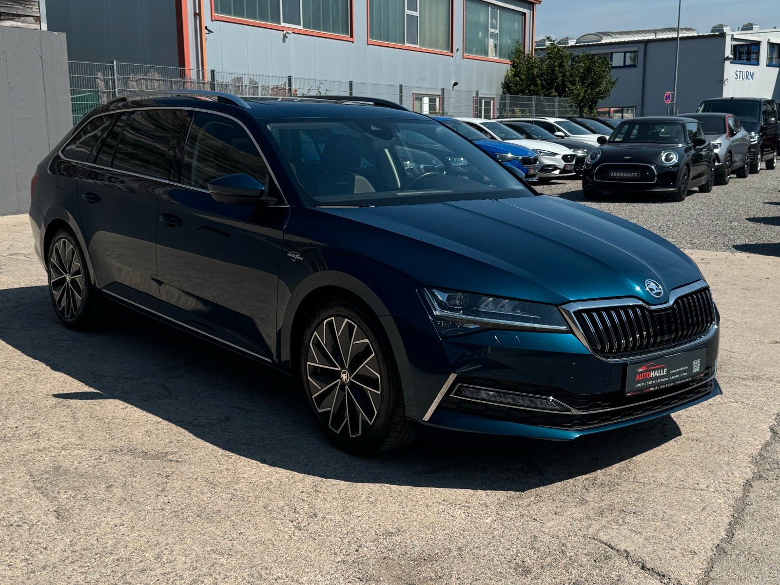 Fahrzeugabbildung SKODA Superb 2.0 TSI L&K Canton Pano Mem. ACC AHK LED