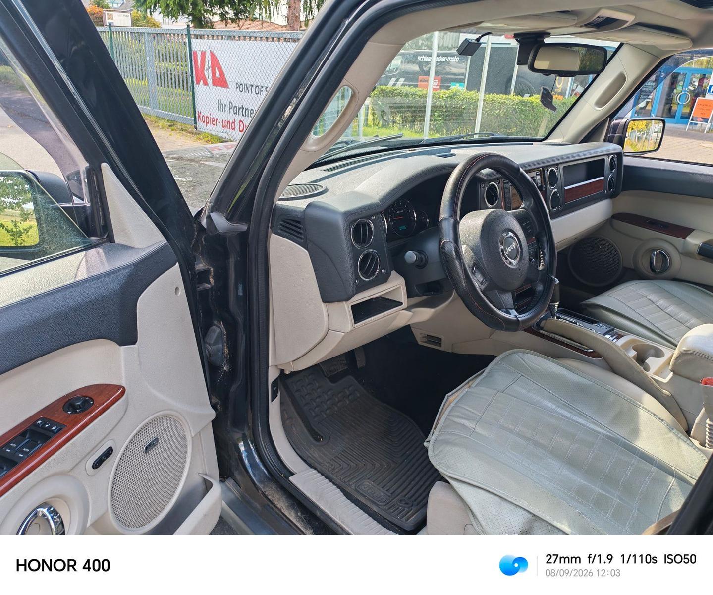 Jeep Commander 2010 — photo 9