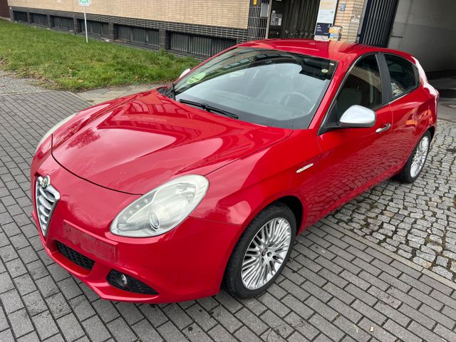 Alfa Romeo Giulietta 1.4 TB 16V Turismo *TÜV 06/2025*