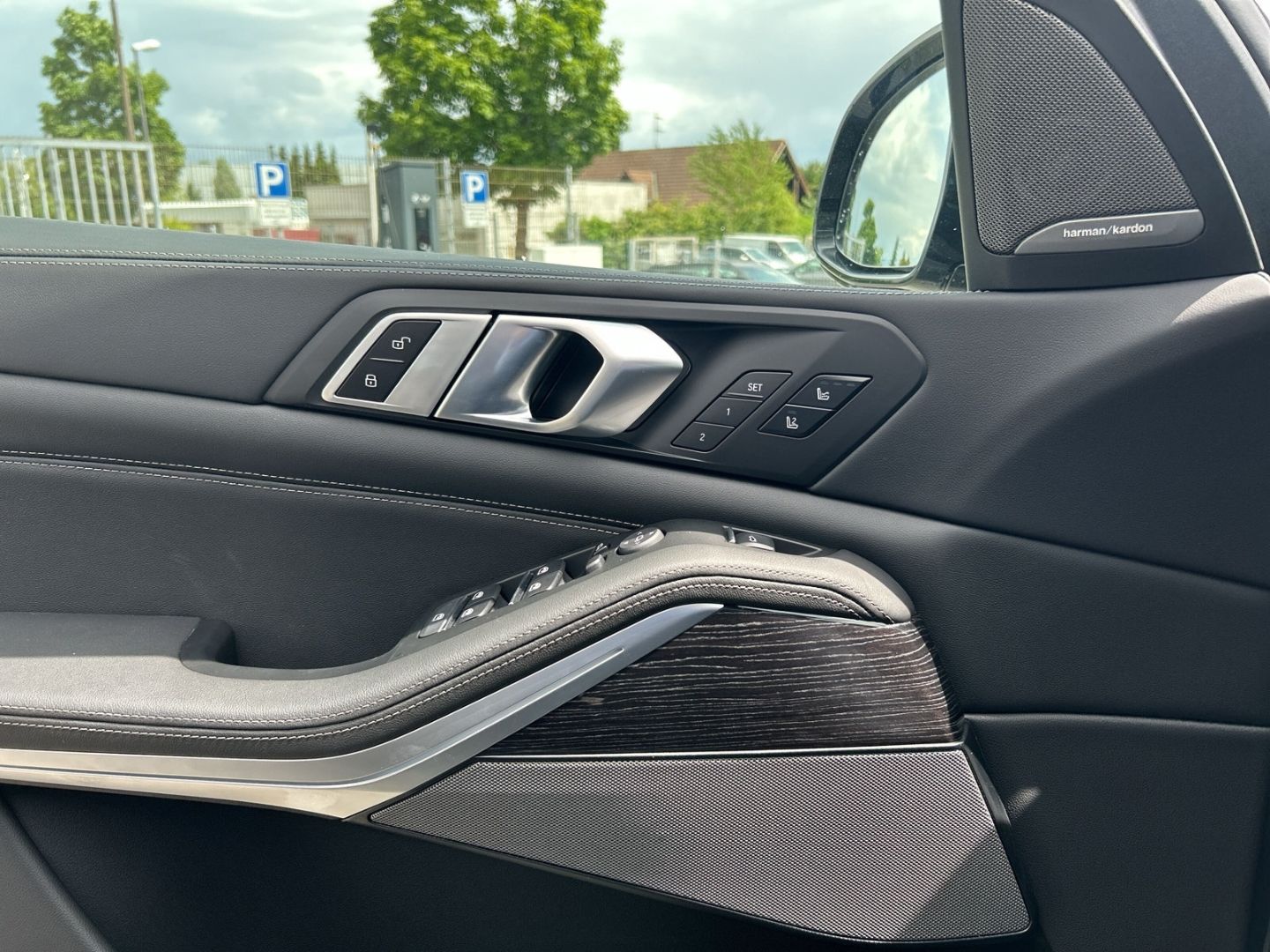 Fahrzeugabbildung BMW X5 xDrive50e M Sport Pro 0,5% Versteuerung 22''