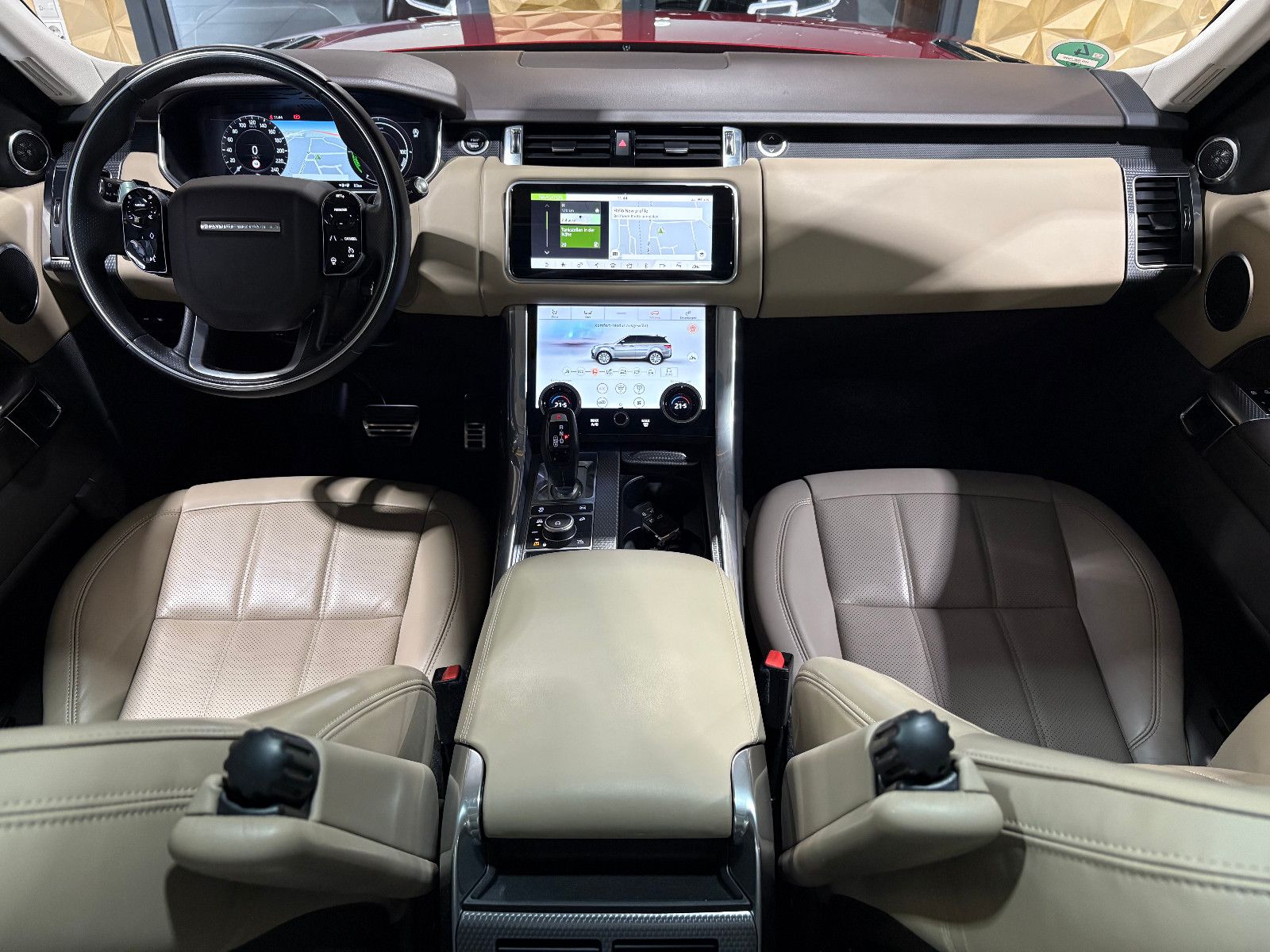 Fahrzeugabbildung Land Rover Range Rover Sport HSE Dynamic Hybrid/PANO/MEMORY